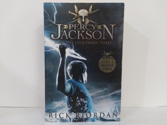 PERCY JACKSON AND THE LIGHTNING THIEF