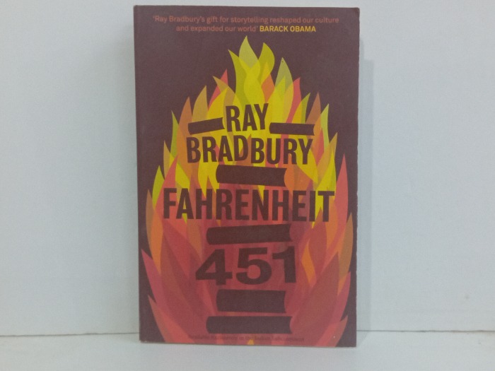 RAY BRAD BURY FAHRENHEIT