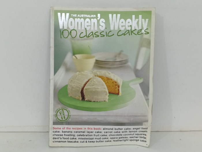100 classic cakes