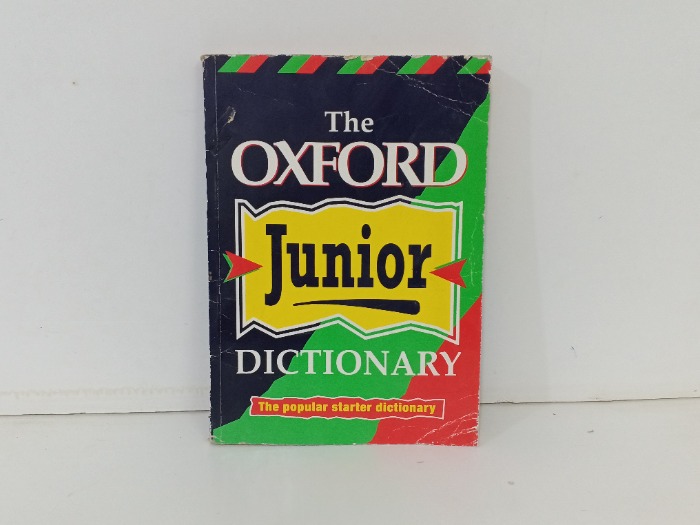 The Oxford  Junior  Dictionary