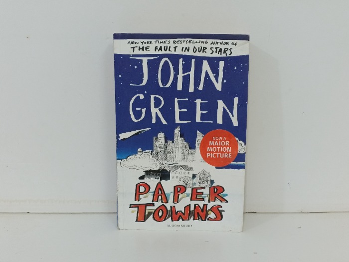PAPER TOWNS