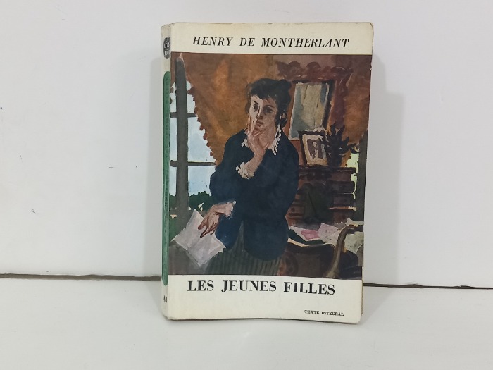 LES JEUNES FILLES