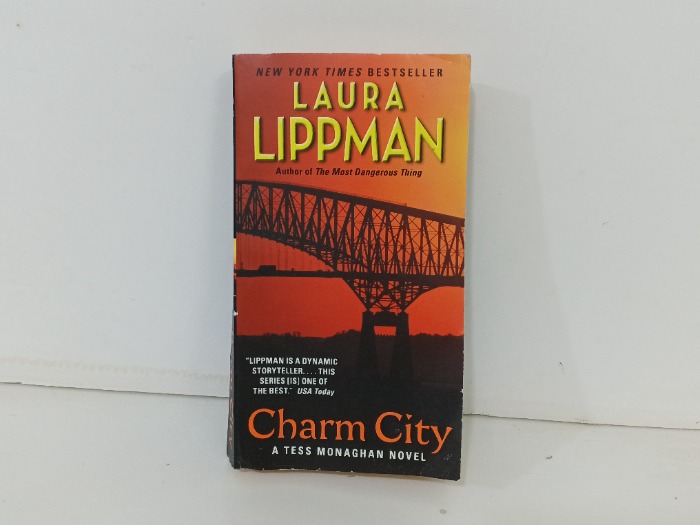 LAURA LIPPMAN