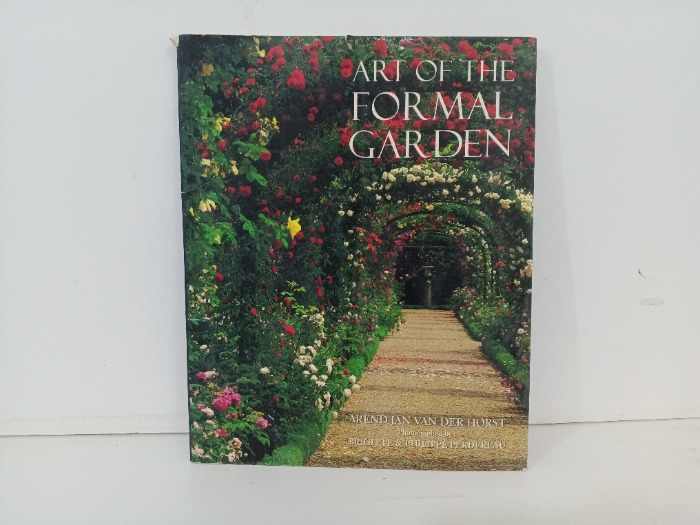 Art of the Formal Garden