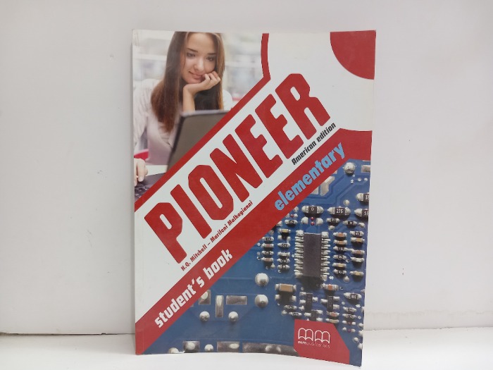 PIONEER Students book elementary